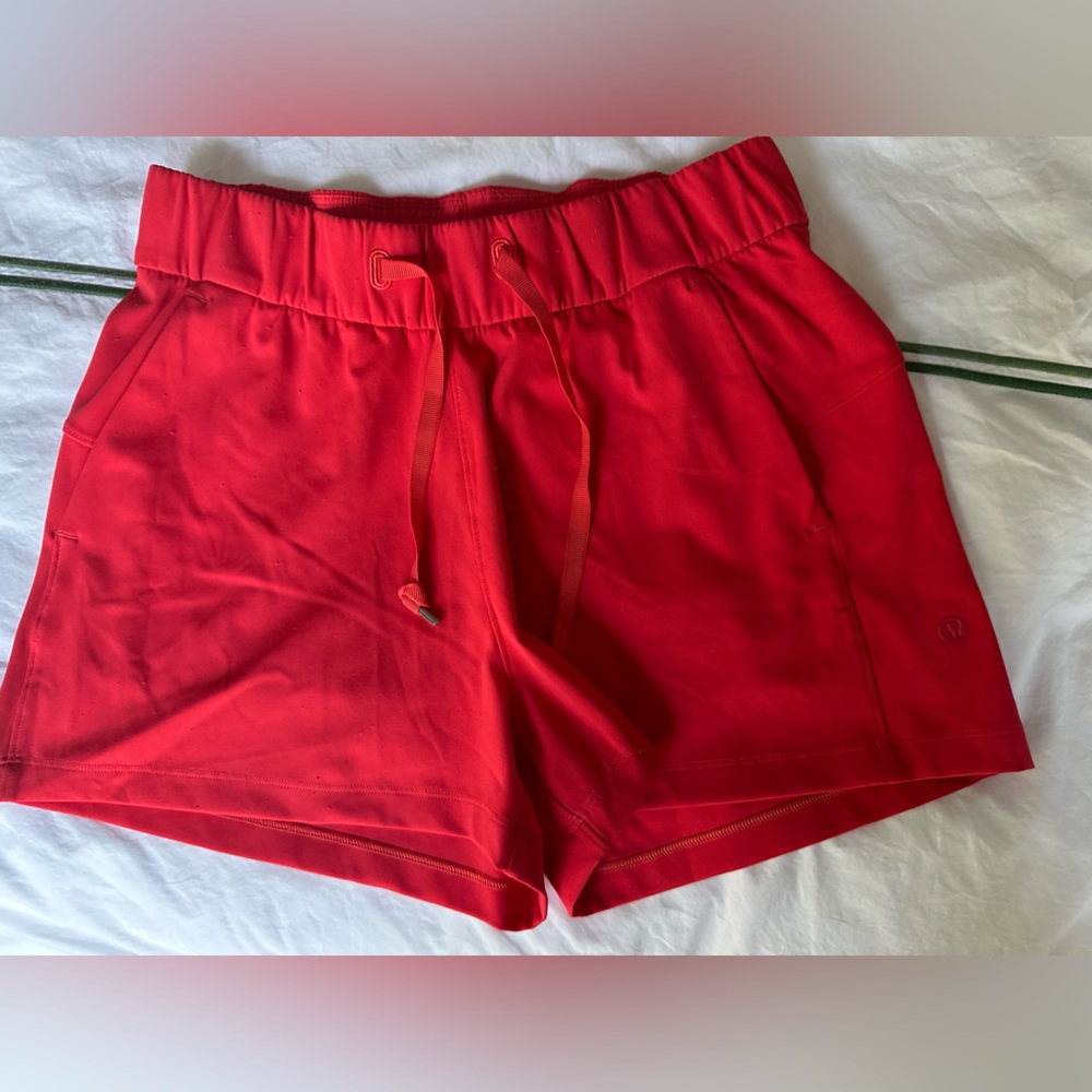 Lululemon Athletica Red Athletic Shorts with Elastic Waistband